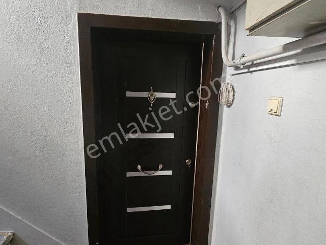 Re/max İnci'den Koray Lisesi Karşısında 2+1 Ara Kat Kiralık Daire
