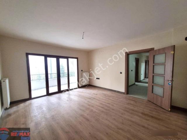 Re/max İnci'den Kuva i Milliye Mahallesi Toki Kiralık 3+1 Daire