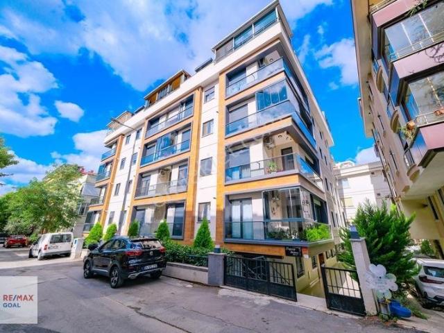 Remax Şirvan'dan İdealtepe'de Deniz Manzaralı 3+1 Kiralık Dublex