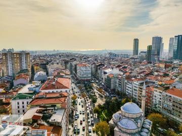 Remax Şirvan'dan Şişli'de Ana Cadde Üzerinde Satılık 3+1 Daire