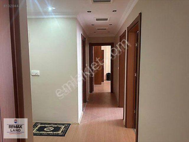 Remax Land' Den Satılık Geniş Ferah 3+1 Daire