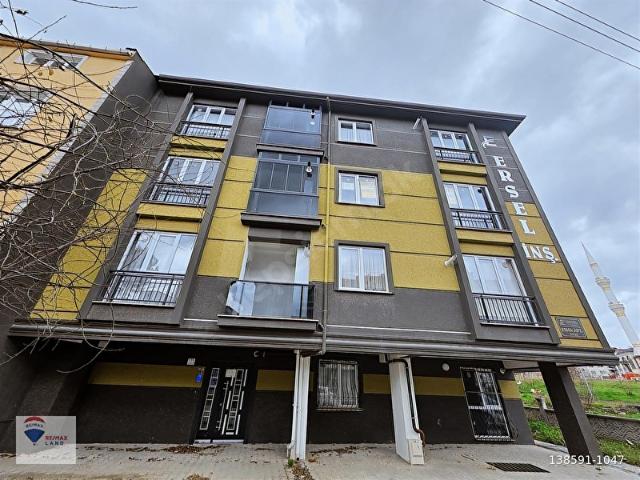 REMAX LAND'DAN SEYHSİNAN'DA HAZIR KİRACILI YATIRIMLIK 1+1 DAİRE