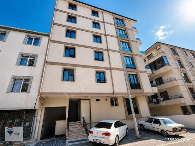 REMAX LAND'dan TAKASA AÇIK SIFIR 2+1 ASANSÖRLÜ MERKEZİ KONUM