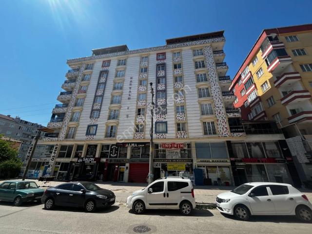 Remax Land'den Full 180 M² Emsalsiz 3+1 Ferah Daire