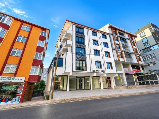 Re/max Land'den Kapaklı İnönü Mah.merkezde Sıfır 2+1 Kiralık