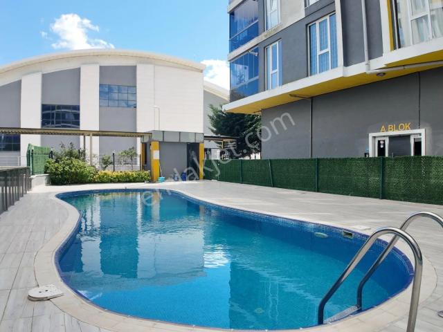 Remax Land'den Tepede Site İçinde Krediye Uygun Lüks 2+1 Daire!