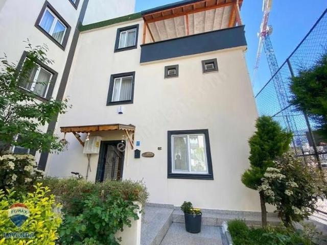 Remax Lavanda'dan Çerkezköyde Triblex Villa