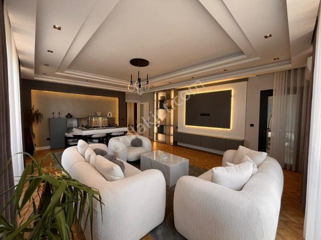 Remax Lavanda'dan Happy Life Sitesi'nde Satılık Daire