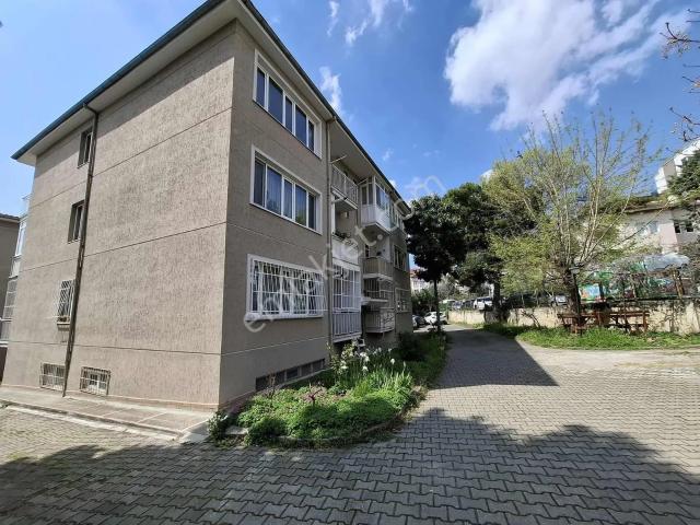 Remax Leon Osmangazi Akpınar Emek Sitesi Kiralık 3+1 Daire