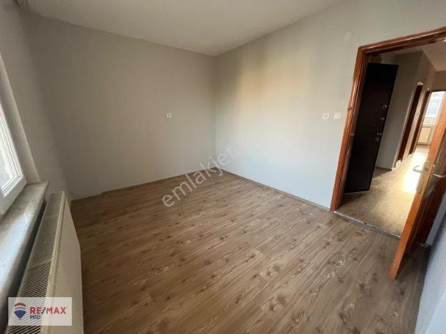 Remax Mıd 'den Toygar Mah. 3+1 Kıralık Daıre