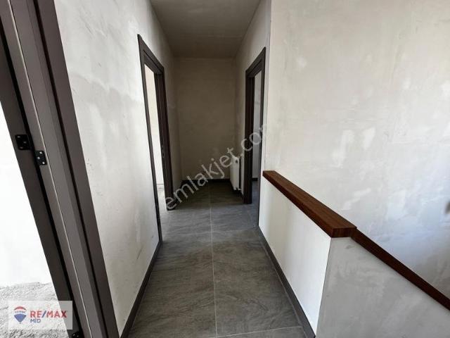 Remax Mıd 'den Yay/ Ada C Tıpı Vılla
