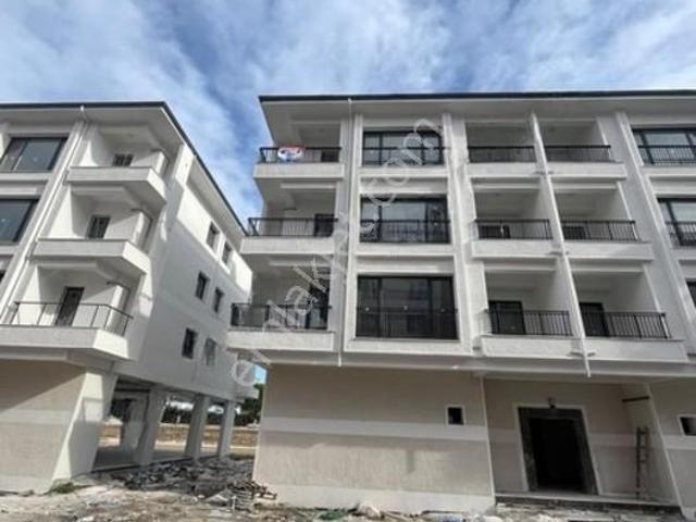 Remax Mıd Ofısınden Ak Akardan 2+1 Satılık Daıre