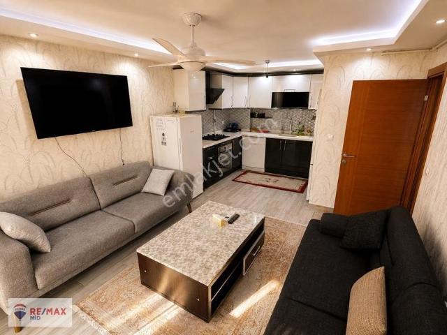 Re/max Mıd'den | Bahçelievler'de Eşyalı 1+1 Kiralık Daire
