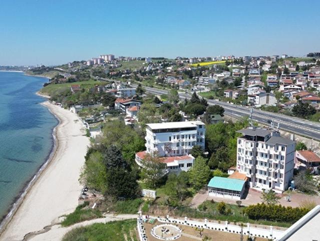 REMAX MARMARAEREĞLİSİNDE DENİZE SIFIR RUHSATLI OTEL