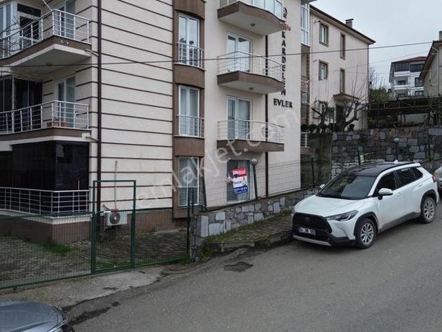 Remax Mavi Den Beşköprü Girne Caddesinde Kiralık Geniş 3+1 Daire