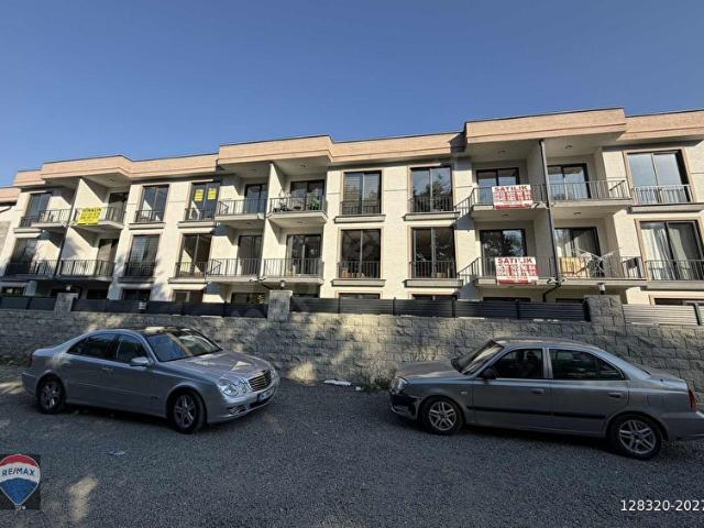 REMAX MAVİ'DEN SAPANCA BAĞDAT CAD'SİNDE KİRALIK 1+1 EŞYALI DAİRE