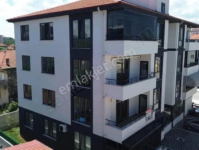 Remax Mavi Rıdvan Gedikten Ferizli Kemalpaşada Sıfır 3+1 Daire