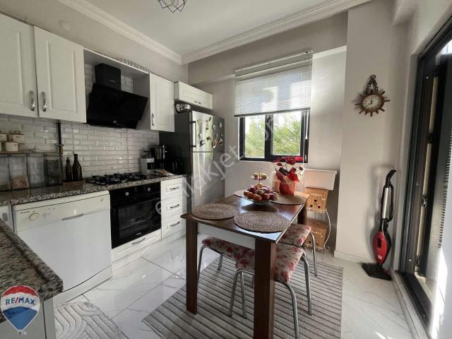 Remax Mavi'den Korucuk Korutepe Sitesinde Satılık 3+1 Daire