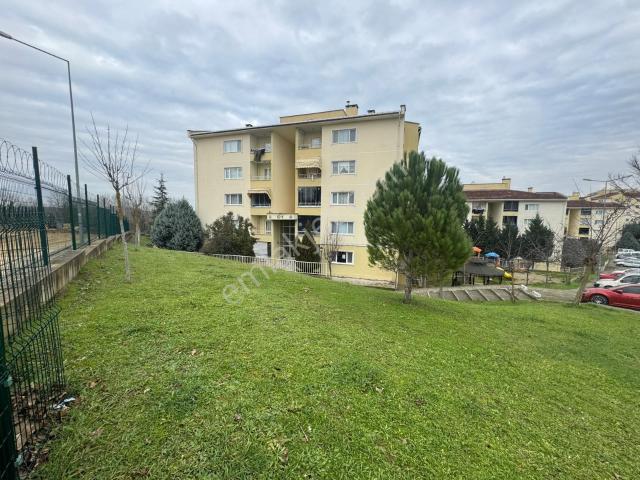 Re/max Mavi'den Korucuk Toki Evlerinde Satılık 3+1 Daire