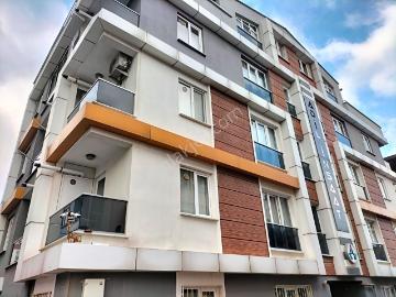 Re/max Mid Balıkesir Lisesi Karşısı Satılık 1 + 1 Ara Kat Daire