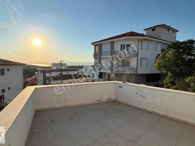 Remax Mid Gömeç Karaağaç'ta Müstakıl Ev