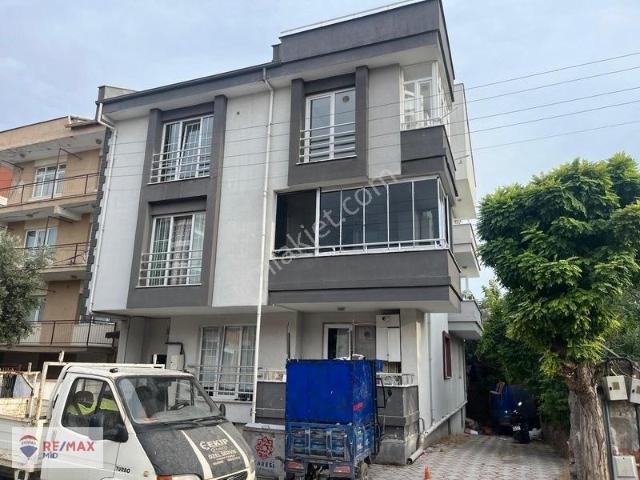 Remax Mid ' Den Kayabey Mah Yapımı 2+1 Açık Mutfak