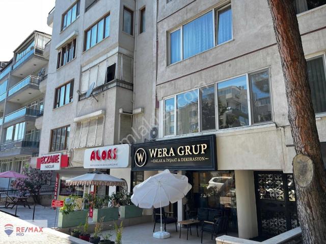 Remax Mid Şehrın En Değerlı Lokasyonunda Kıralık 3+1 Daıre!