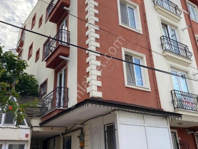 Remax Mid'den Nef Yanında Satılık Eşyalı 1+1 Daire