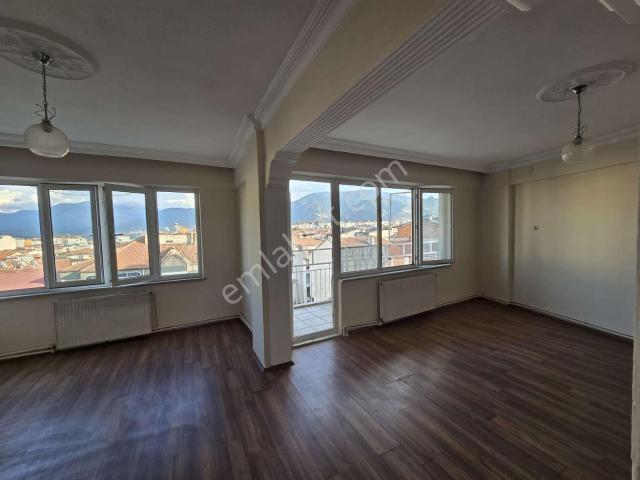 Remax Model Den İnönü Caddesinde 3+1 Ara Kat Satılık Daire