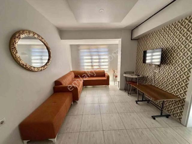 Remax Model Den Üniversiteye Yakın 1+1 Eşyalı Kiralık Apart