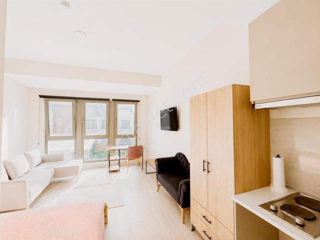 Remax Motto Arda Doğan'dan Cadde 54 1+0 Kiralık Ofis