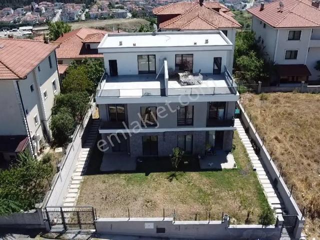 Remax Motto Satılık Villa