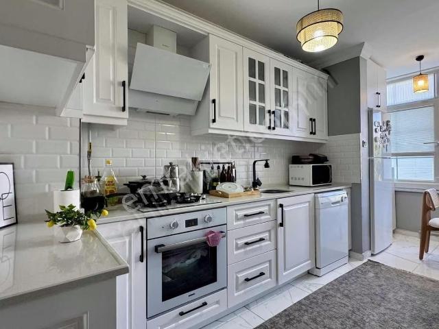 Re/max Moz 2+1 90m² 3. Kat Full Yapılı Subü Adliye Y. Mesafesi