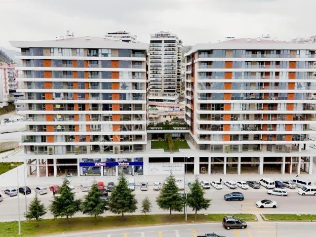 Remax Nadir'den Afta Bulvar Evlerinde Eşyalı Teraslı Daire