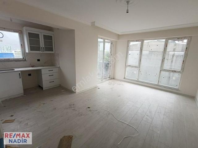 Re/max Nadirden Aksu Mahallesinde Sıfır 2+1 Kiralık Daire