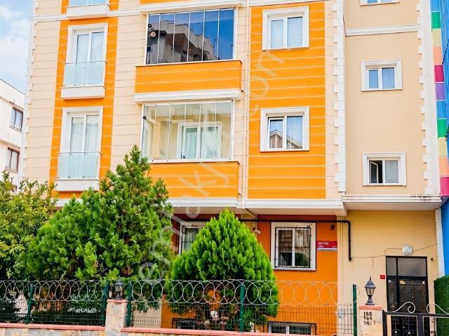 Remax Nafi'den Kurtköy Mah Kiralık 1.5+1 Kısmi Eşyalı Çatı Katı