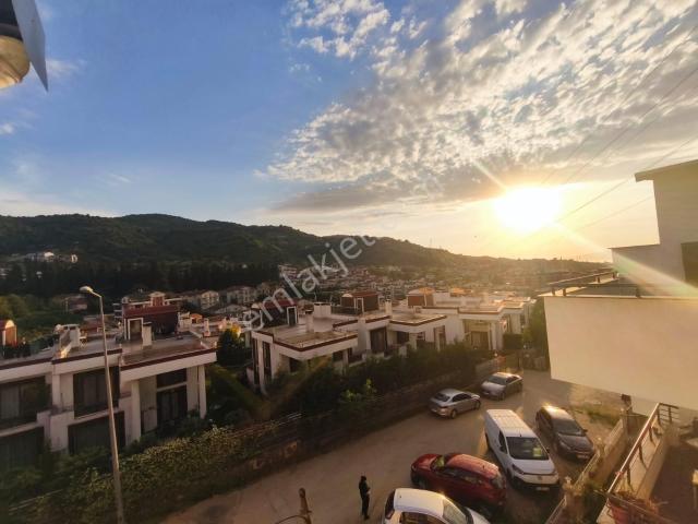 Remax Natural Den Topçularda Satılık Sıfır Çatı Dublex