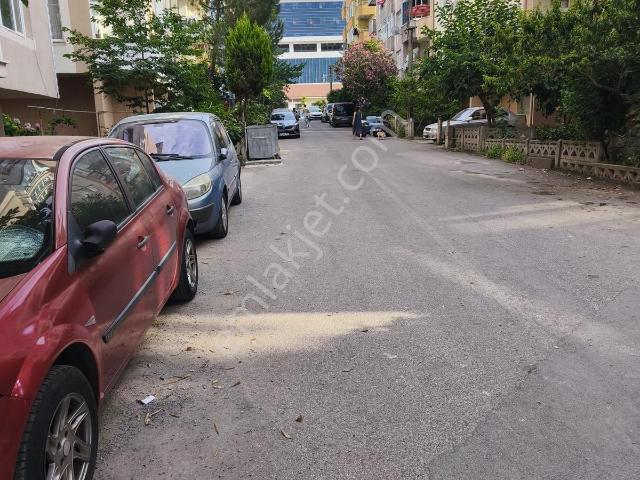 Remax Natural'den Yüzbaşılarda Satılık 2+1
