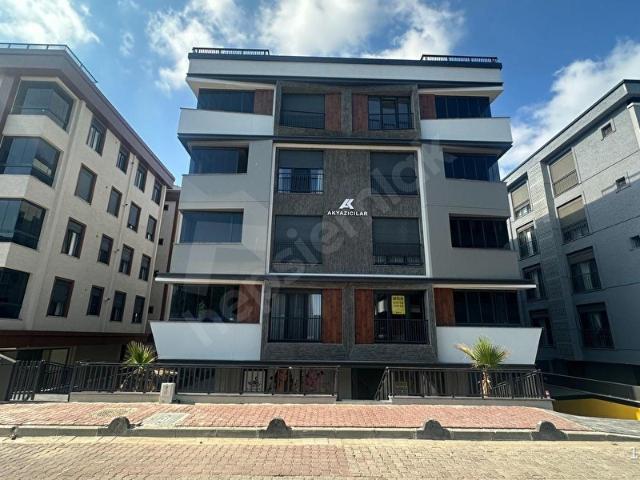 REMAX ONUR MALKOÇ'DAN BAHÇELİEVLER AKA KOLEJİ YAKINI SIFIR BİNADA KİRALIK 2+1 DAİRE