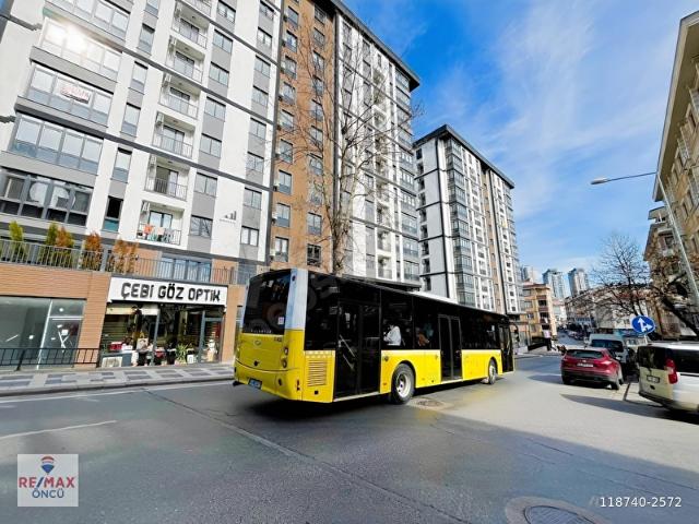 Remax Osman Ümraniye Metronom'da Kiralık 2+1 Sıfır Daire 70m