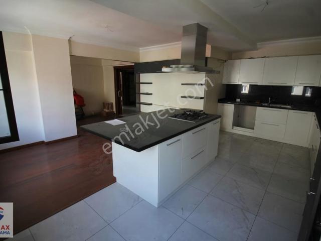 Remax Panorama'dan Emsalsiz M2 De Bağdat Cad Satılık 3+1