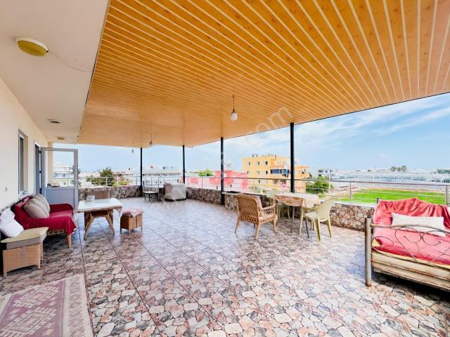 Remax Palm'den Kazanlı Da Satılık Müstakil Ev + Tarla
