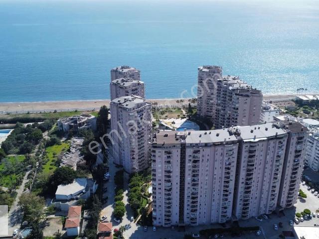 Remax Palm'den Liparis 1'de Denize Sıfır Müstakil Tadında 4+1