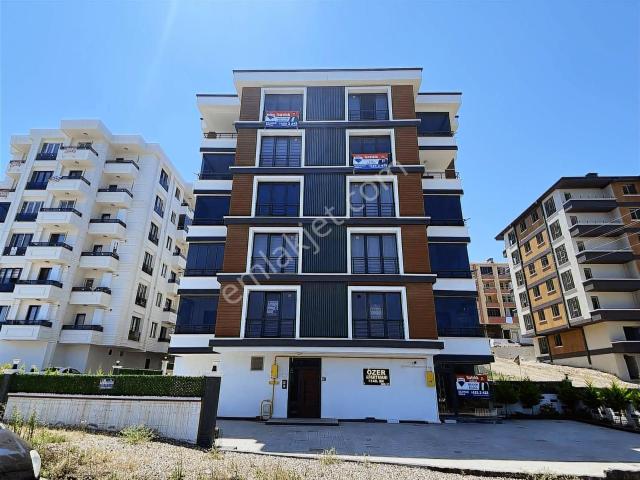 Remax Parla Deniz Manzaralı 1+1 Lüx Daireler