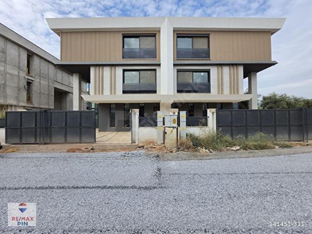 REMAX PİN'DEN AYDIN MİMAR SİNAN VİLLA 4+1 FOURLEKS BAHÇE FIRSAT