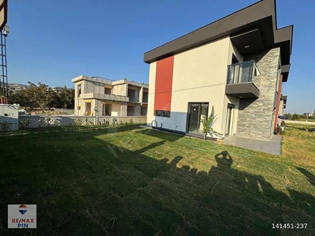 REMAX PİN'DEN KARDEŞKÖY'DE SATILIK 3+1 SIFIR VİLLA FIRSATI