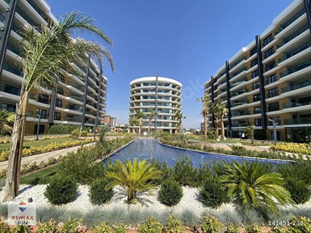 REMAX PİN'DEN LOTUS COUNTRY'DE SATILIK 2+1 BAHÇE KATI DAİRE