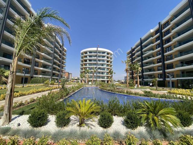 Remax Pin'den Lotus Country'de Satılık 2+1 Bahçe Katı Daire