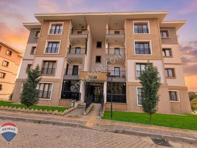 Remax Rıdvan Gedikten Korucukta Toki Evlerinde Satılık 2+1 Daire