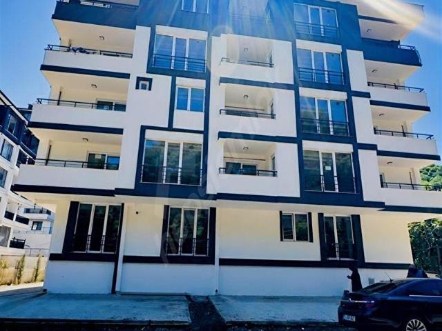 REMAX RABİA SARAÇTAN ATAKUM ÇAKIRLARDA SATILIK 1+1 DAİRE